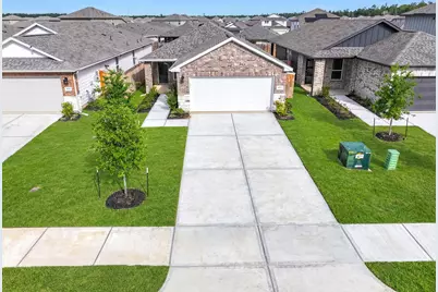 16977 Juniper Blossom Bend, Conroe, TX 77302 - Photo 2
