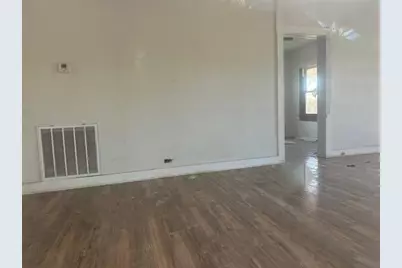 2334 Aransas Avenue, San Antonio, TX 78220 - Photo 6