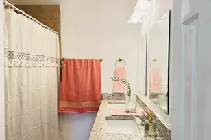 11206 Beverley Pk St, Sugar Land, TX 77498 - Photo 10