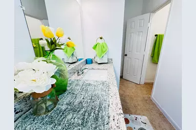 11206 Beverley Park Street, Sugar Land, TX 77498 - Photo 8