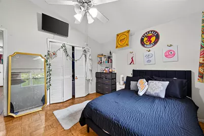 9550 Fairdale Lane, Houston, TX 77063 - Photo 22