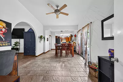 9550 Fairdale Lane, Houston, TX 77063 - Photo 20