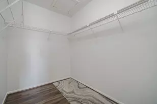 10101 S Gessner Rd, Houston, TX 77071 - Photo 20