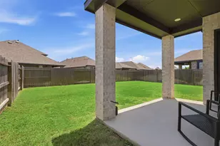 15930 Golden Trails Ct, Conroe, TX 77302 - Photo 34