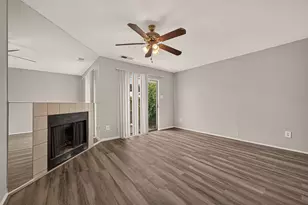 12656 Windsor Village Dr, Houston, TX 77071 - Photo 14