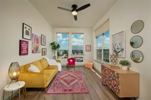1107 Shepherd Dr, Houston, TX 77007 - Photo 1