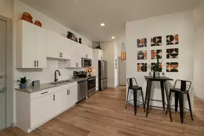 1107 Shepherd Drive #529, Houston, TX 77007 - Photo 4