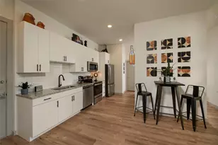 1107 Shepherd Dr, Houston, TX 77007 - Photo 4