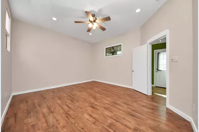 832 W 27th Street, Houston, TX 77008 - Photo 22
