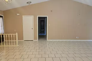 16718 Running Quail Ct, Houston, TX 77489 - Photo 8