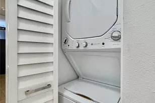 614 Kipling St St, Houston, TX 77006 - Photo 12