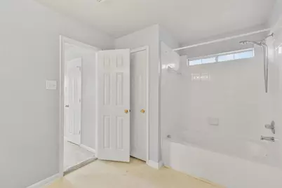 21106 Blackbluff Court, Katy, TX 77449 - Photo 14