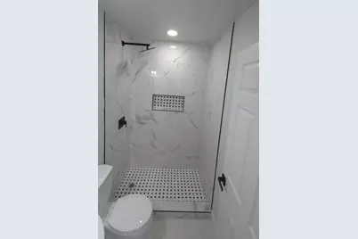 5126 Kingsbury Street, Houston, TX 77021 - Photo 1