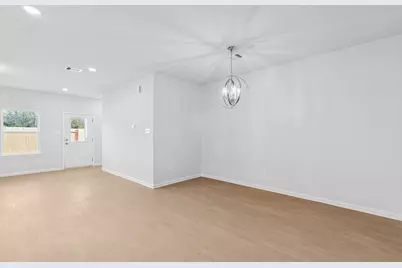 9742 Enclave Ridge Road, Willis, TX 77318 - Photo 10