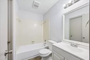 206 Lockett St, Brenham, TX 77833 - Photo 8