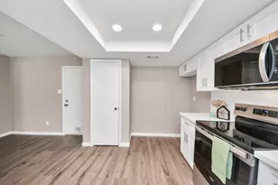 8402 Church Light Ln, Houston, TX 77064 - Photo 20