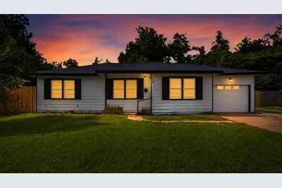 310 Nasturtium Street, Lake Jackson, TX 77566 - Photo 1