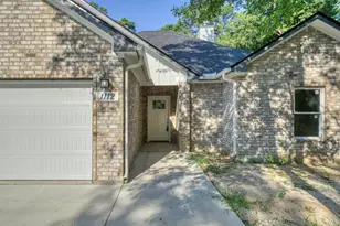 1112 Holly Springs, Huntsville, TX 77320 - Photo 4