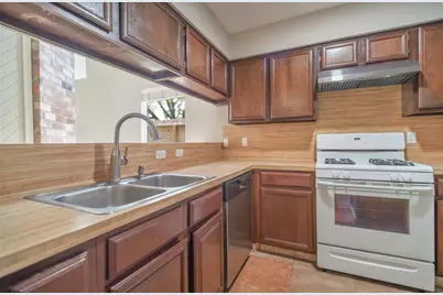 1403 Valley Landing Drive, Katy, TX 77450 - Photo 6