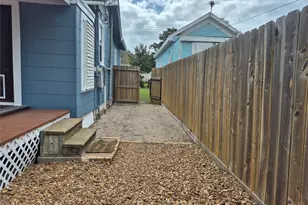 5120 Ave S, Galveston, TX 77551 - Photo 4
