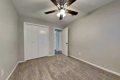 10542 Waving Fields Drive, Houston, TX 77064 - Photo 16