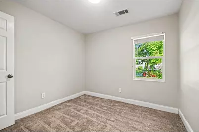 7346 Okinawa Road, Houston, TX 77033 - Photo 10