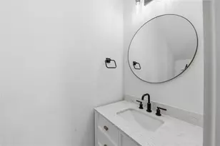 819 W 19th St, Houston, TX 77008 - Photo 24