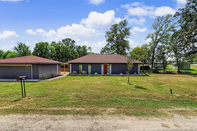 20 Coolcrest Drive, Point Blank, TX 77364 - Photo 2