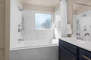 8911 Finnery Dr, Tomball, TX 77375 - Photo 6