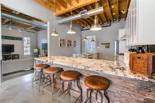 902 E 27th St, Houston, TX 77009 - Photo 12