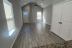 833 Omeara, Montgomery, TX 77316 - Photo 6