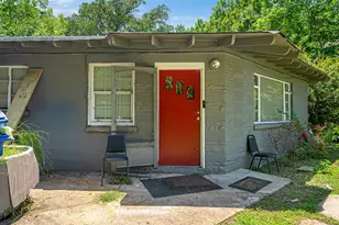1415 20 1/2 St, Huntsville, TX 77340 - Photo 4