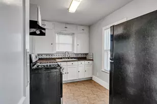 5019 Ave M 1/2, Galveston, TX 77551 - Photo 18