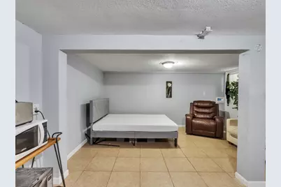 5019 Avenue M 1/2, Galveston, TX 77551 - Photo 28