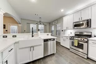 9727 Walford Mill Ln, Houston, TX 77095 - Photo 10