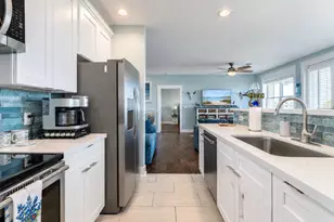26511 Mangrove Dr, Galveston, TX 77554 - Photo 16