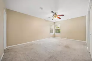 5610 Evergreen St, Bellaire, TX 77401 - Photo 12