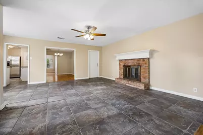 5610 Evergreen Street, Bellaire, TX 77401 - Photo 4
