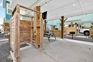 1924 S 11th St, Port Aransas, TX 78373 - Photo 14