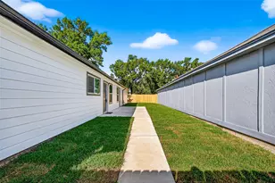 13822 Northlake Dr, Houston, TX 77049 - Photo 14