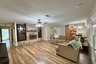 3220 Lancelot St, Orange, TX 77630 - Photo 6
