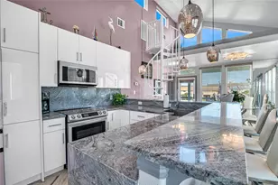 3709 Rice St, Galveston, TX 77554 - Photo 10