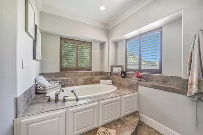 22114 E Meadowhurst Circle E, Tomball, TX 77377 - Photo 24