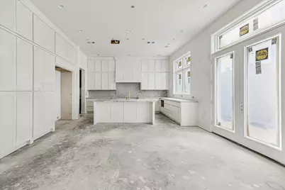 19 Wentworth Gate Path, Houston, TX 77027 - Photo 14