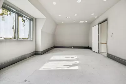 19 Wentworth Gate Path, Houston, TX 77027 - Photo 40