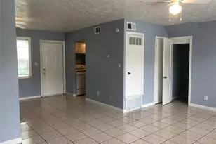 9714 Galaxy St, Houston, TX 77078 - Photo 6