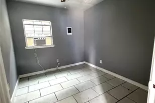 7018 1/2 Ave F, Houston, TX 77011 - Photo 8