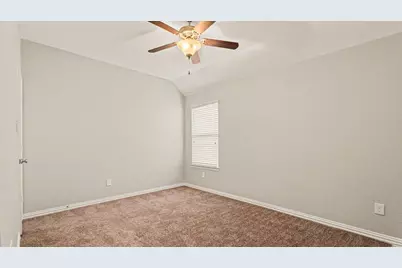 15611 E Galley Drive, Crosby, TX 77532 - Photo 16