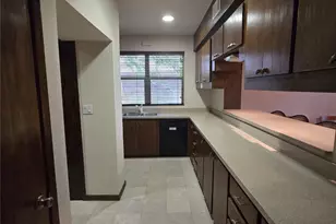 3231 Hemingway Dr, Montgomery, TX 77356 - Photo 6