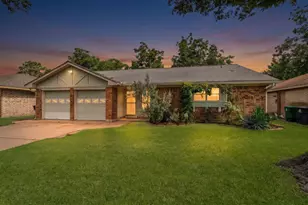 5738 Weeping Willow Rd, Houston, TX 77092 - Photo 1